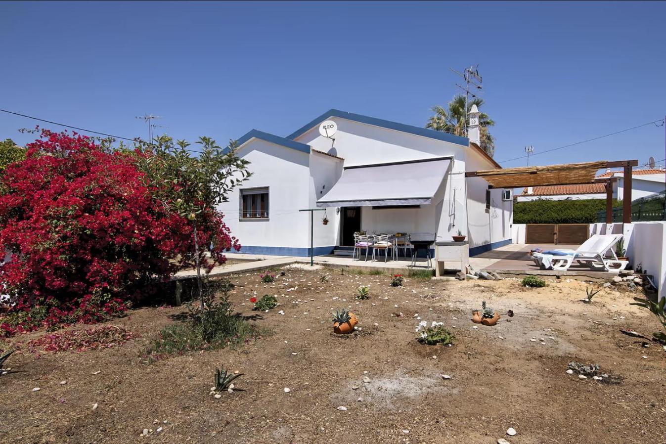 Casa Maria Beatriz * Manta Rota